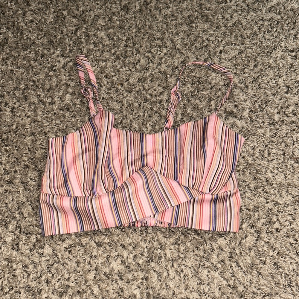 B.O.G Collective (crop top)